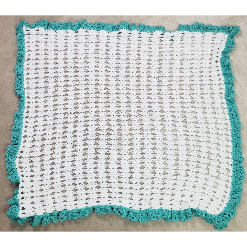 Vintage Handmade Baby Afghan Blanket 44" x 41" - Picture 2 of 2